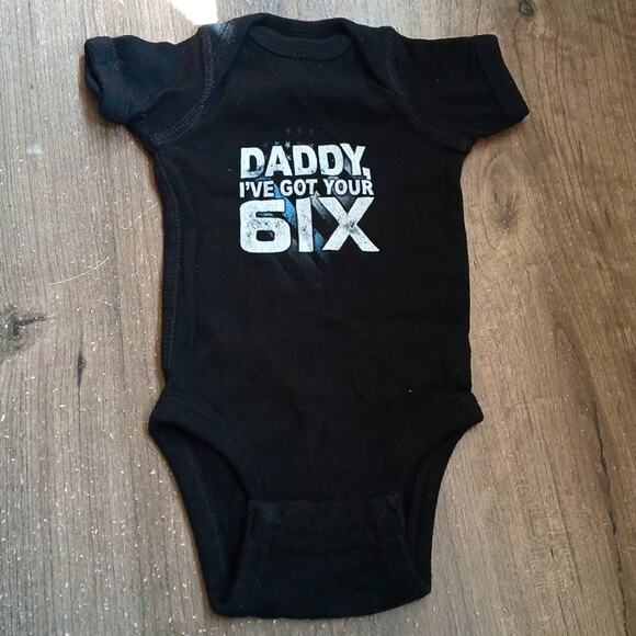 Newborn Daddy I've Got Your Six 6 Bodysuit With Snaps - Picture 2 of 5